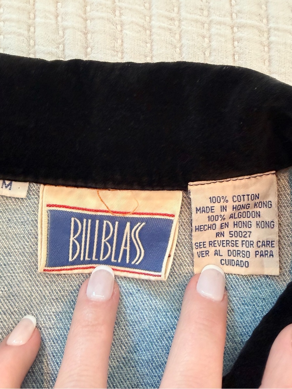 bill blass Light Blue Denim Jacket with Black Velvet Collar Label Detail - Picture 7 of 10